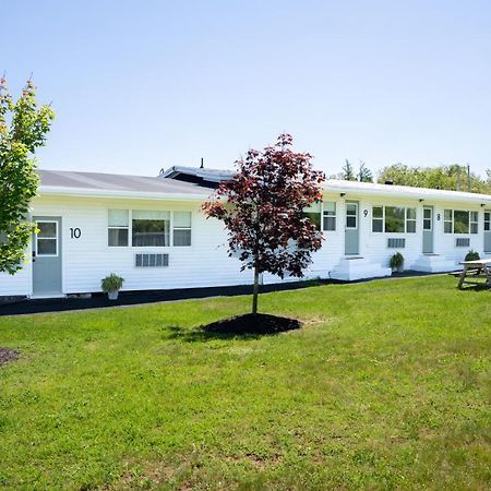 The Breeze Motel Wolfville Esterno foto